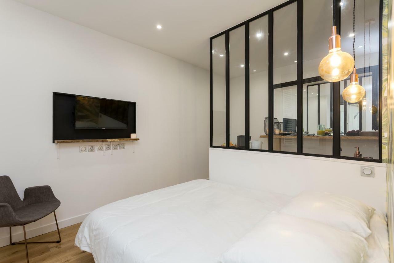 Ferienwohnung Studio d'architecte au pied de Tour Eiffel  Paris Exterior foto