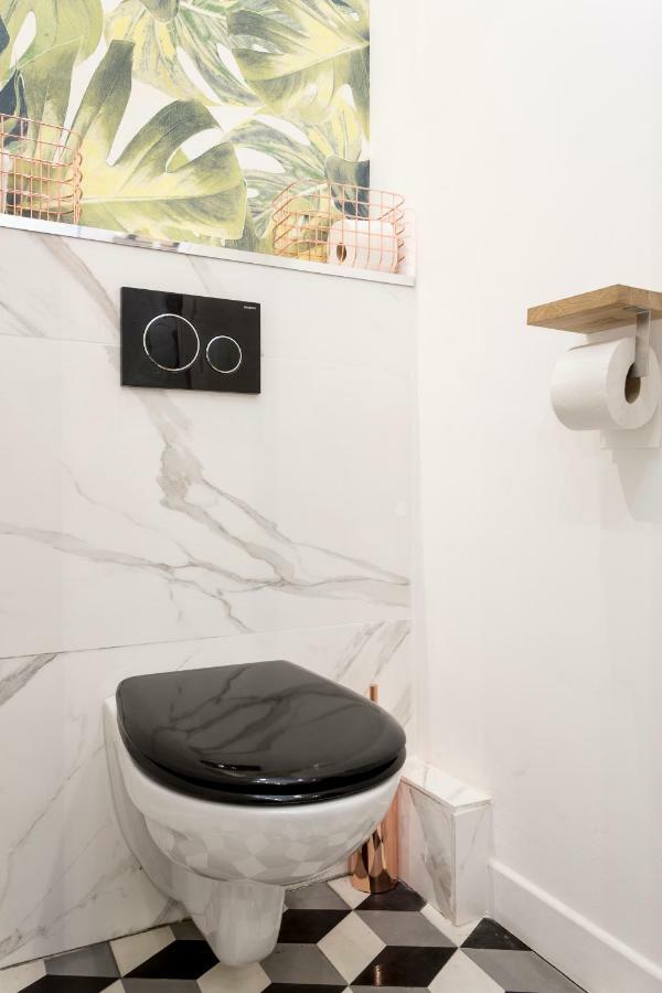 Ferienwohnung Studio d'architecte au pied de Tour Eiffel  Paris Exterior foto